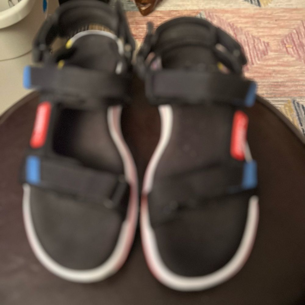 Puma Sandals - Picture 2 of 7